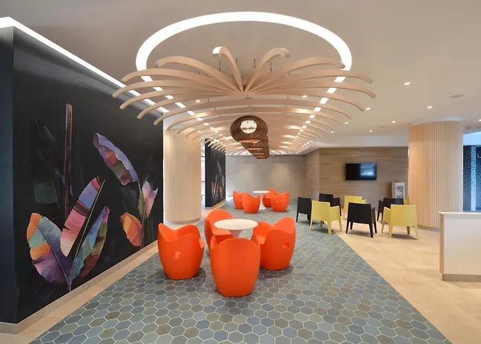 Buk Hotels