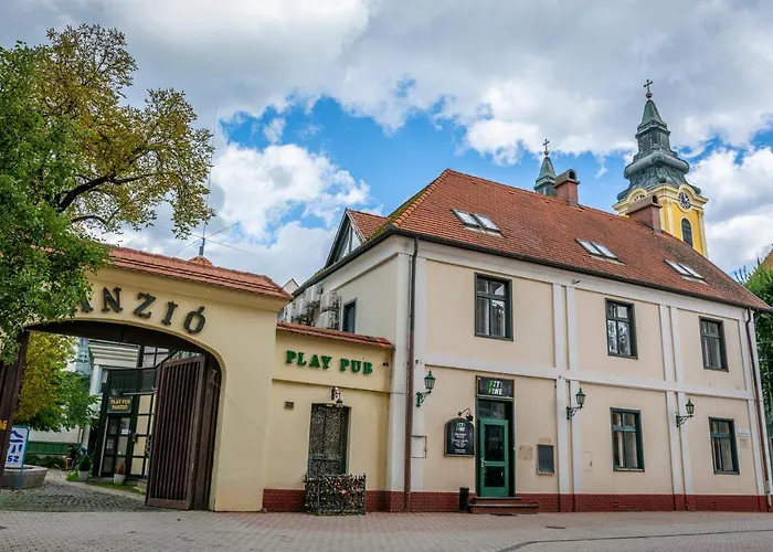 Play Pub Etterem Es Panzio Bed & Breakfast Debrecen