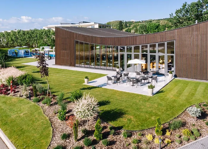 Zalacsany Hotels