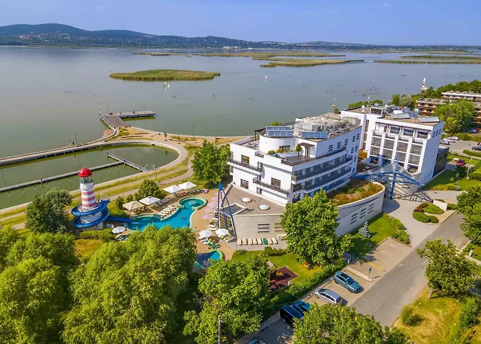 Gardony Hotels